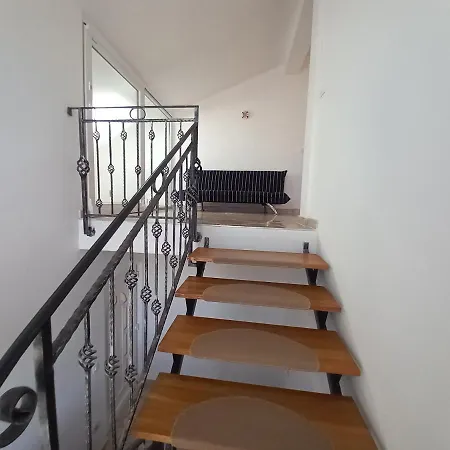 Apartment Holiday Juric Pula